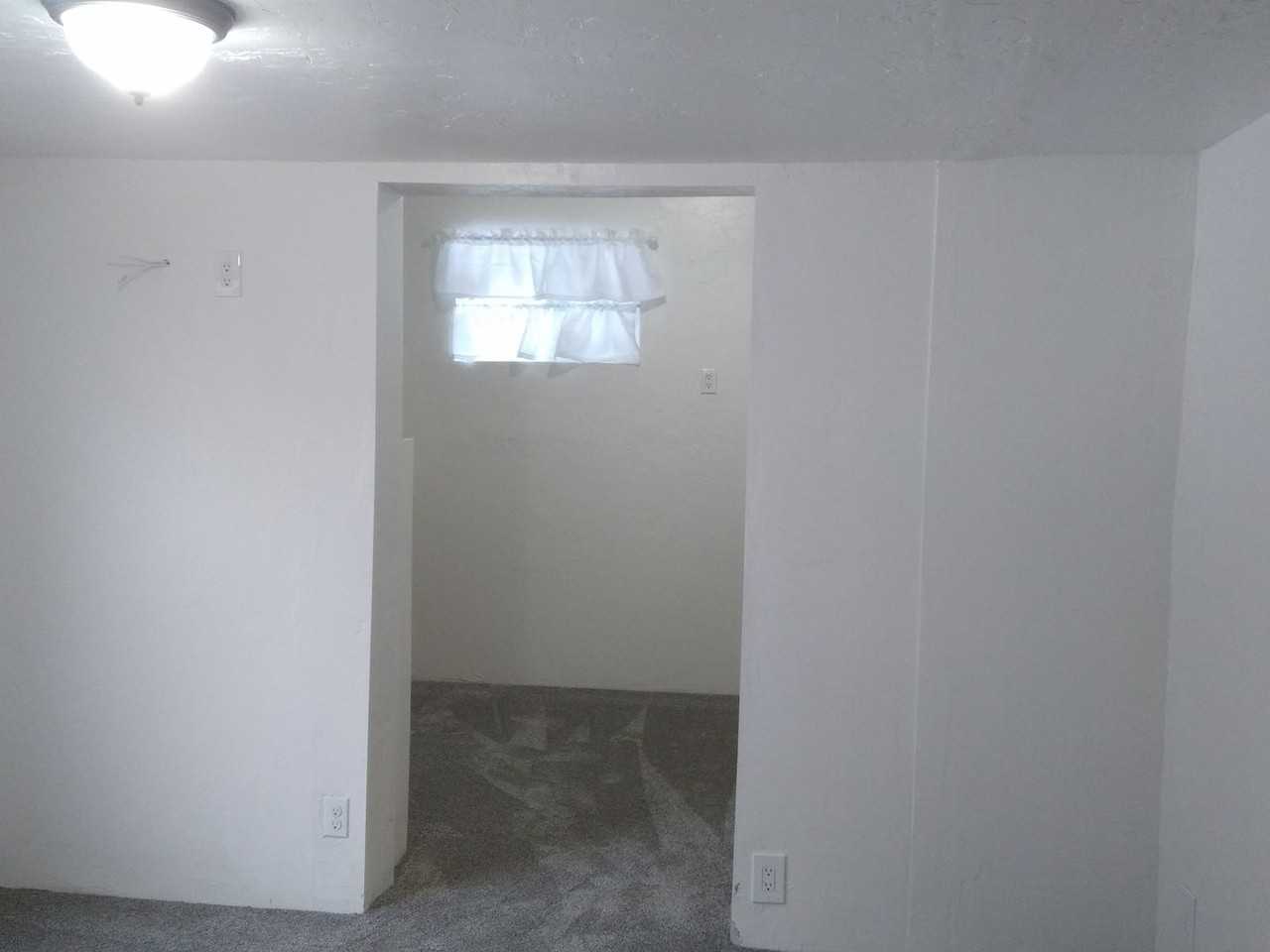 309 W Bonita St - Photo 7 of 30