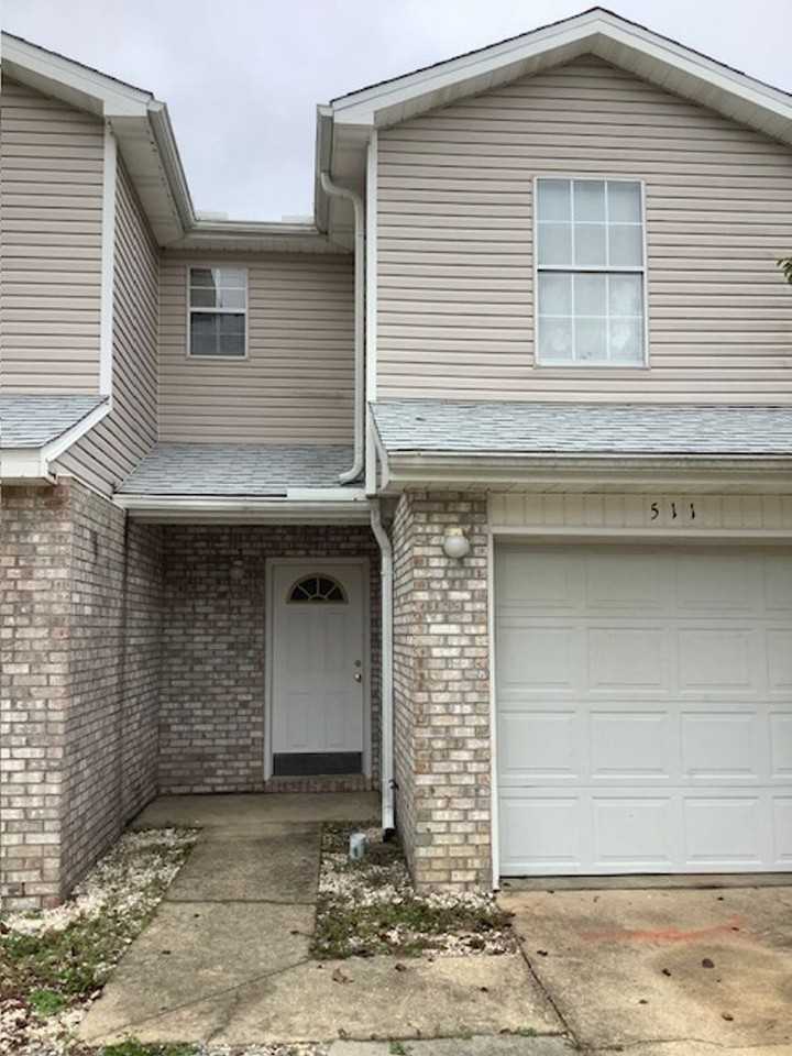511 Keystone Rd - Photo 2 of 20