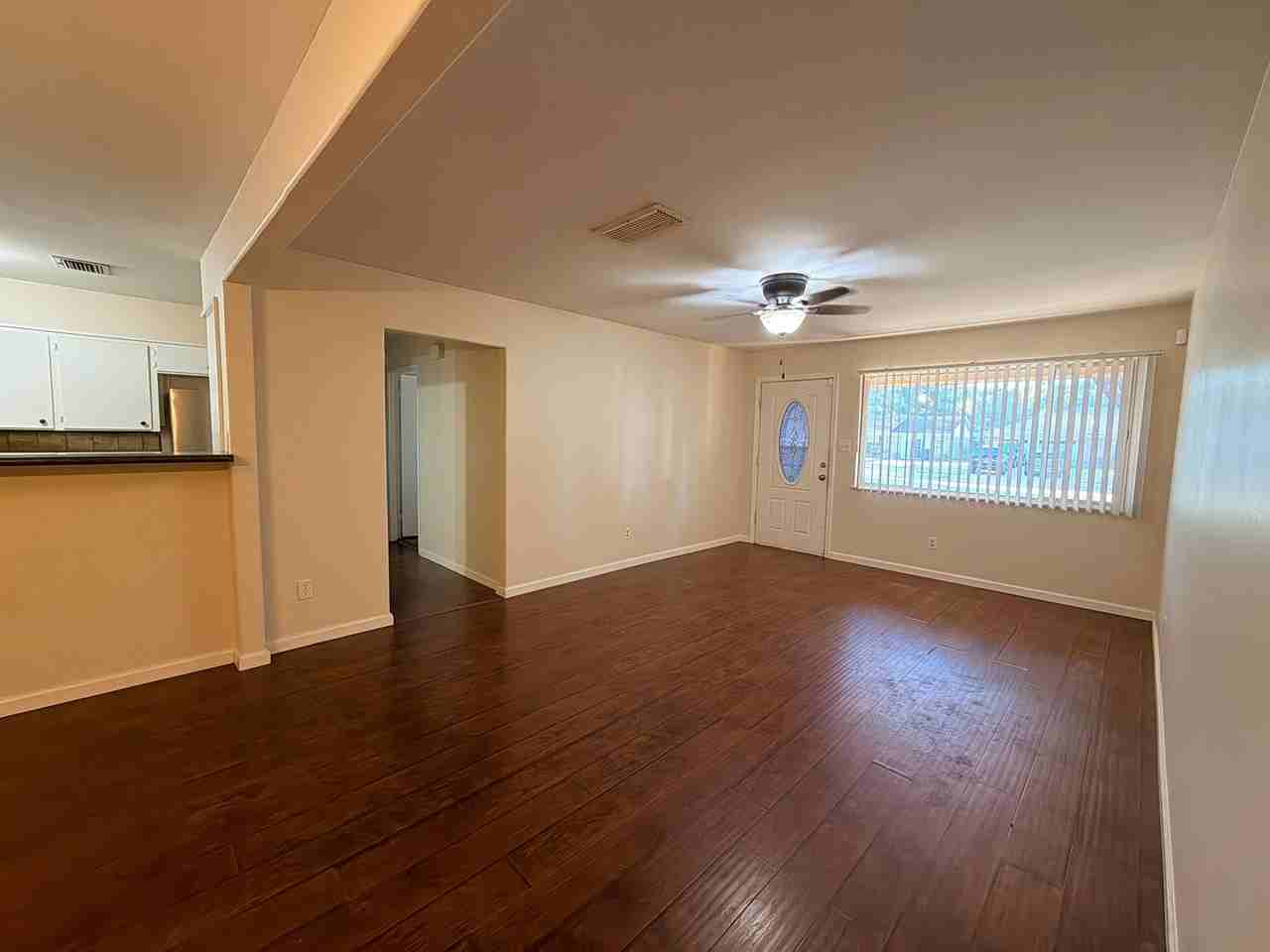 1401 Bellaire Blvd - Photo 4 of 13
