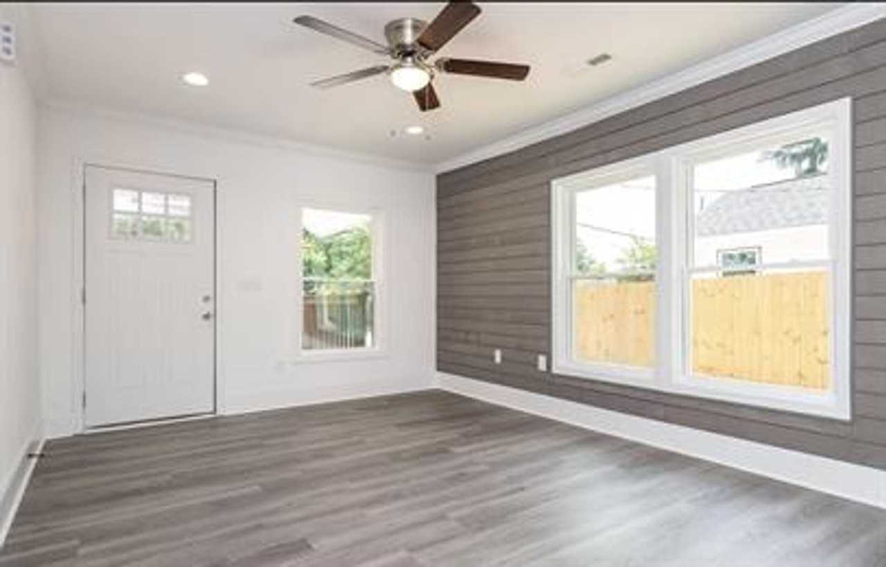 11 Judson Rd - Photo 3 of 18