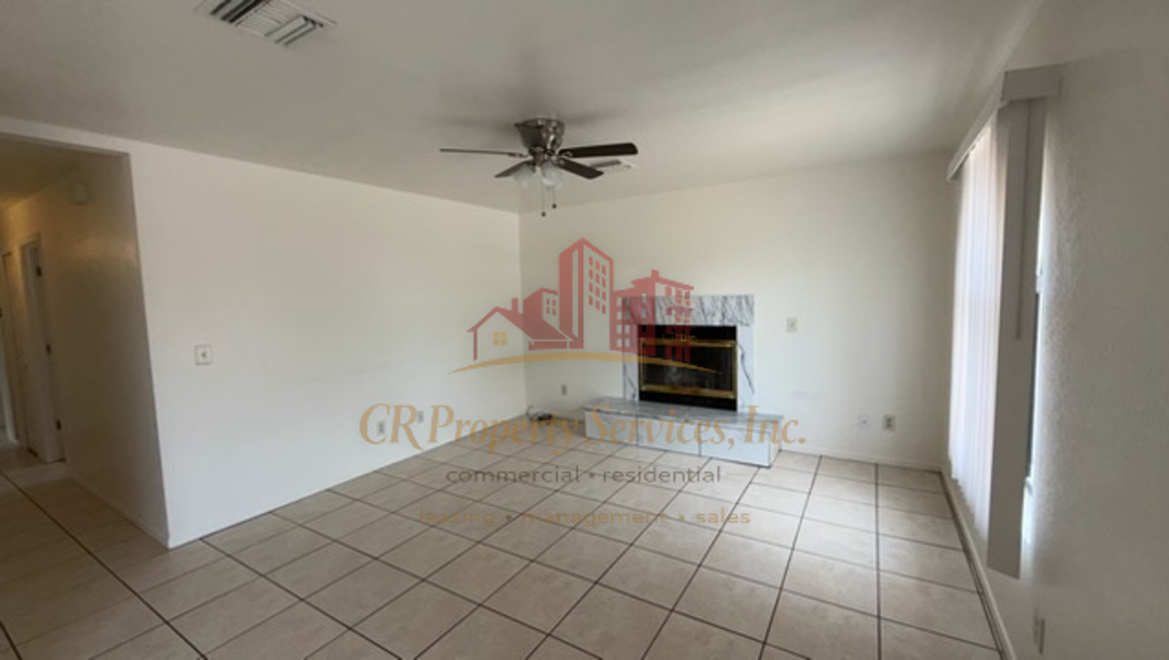 1724 Florence Ave - Photo 3 of 20