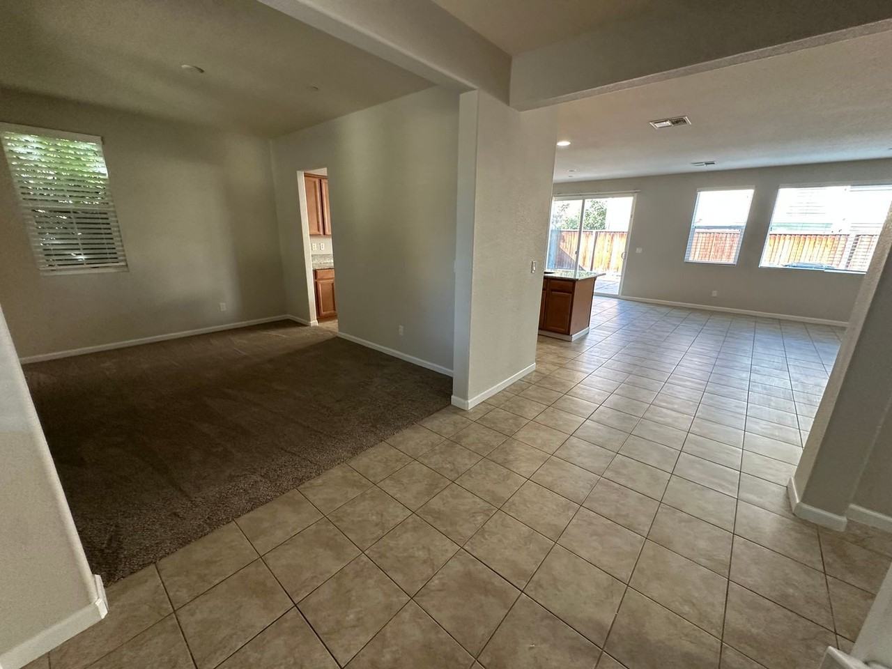 263 W Santa Clara Dr - Photo 5 of 25