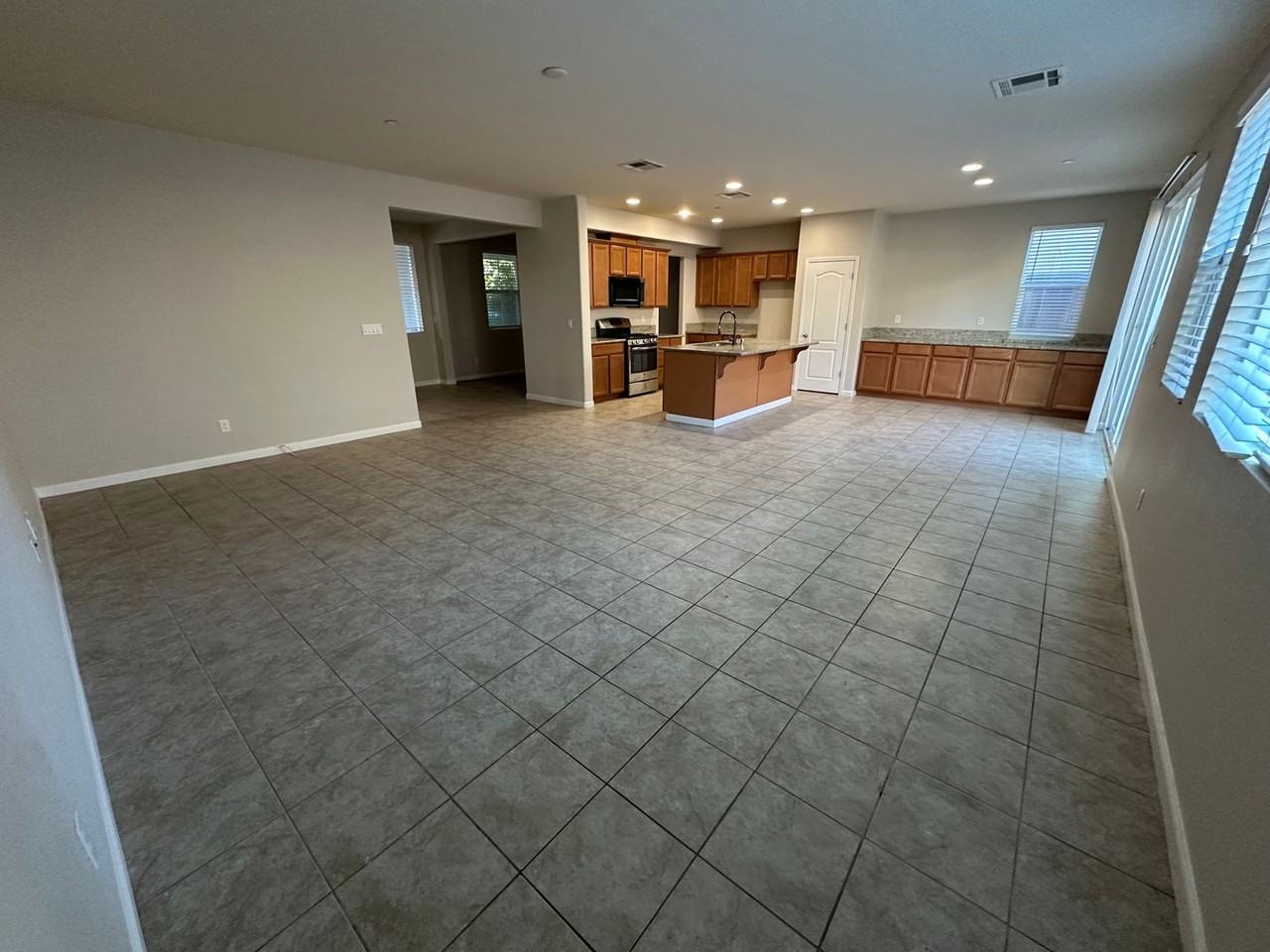 263 W Santa Clara Dr - Photo 7 of 25