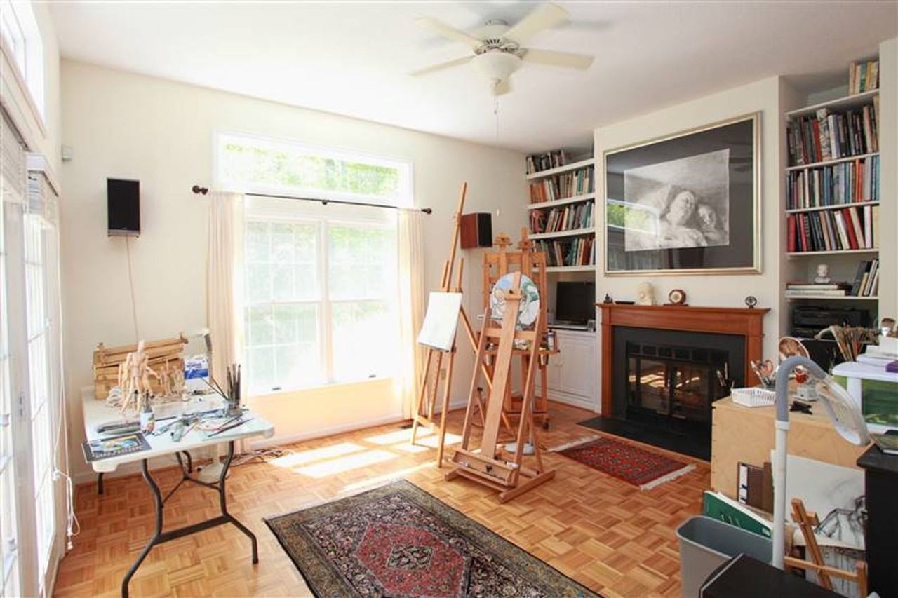 104 Mallard Ct - Photo 3 of 11