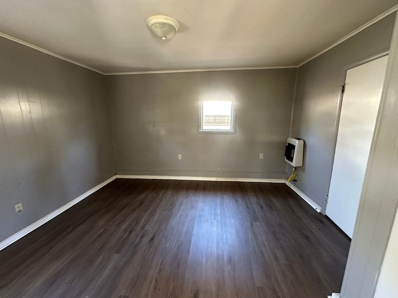 832 I St Nw - Photo 2 of 6
