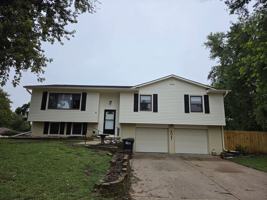 featured image of 4021 N 95th St
