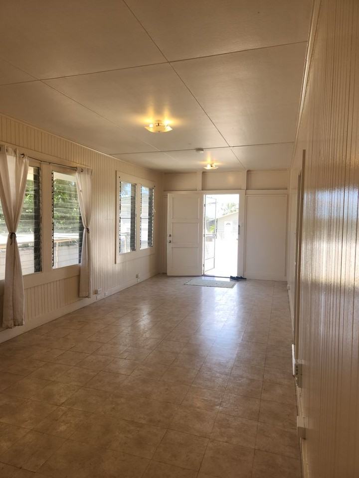 1932 Dole Street - Photo 6 of 26