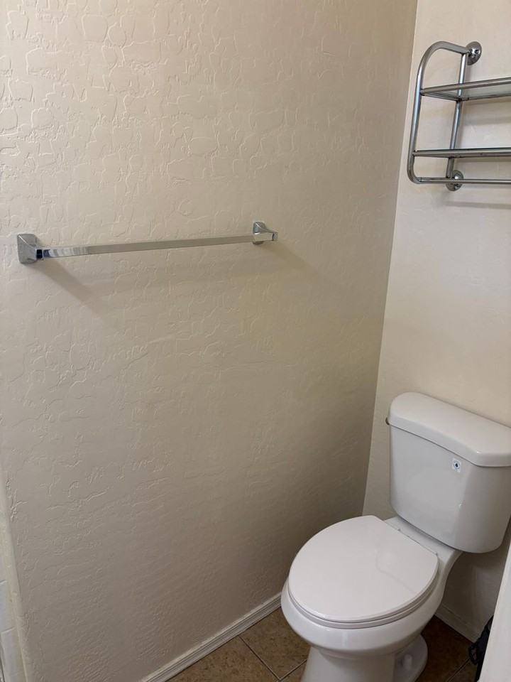2027 E University Dr #118 - Photo 7 of 28