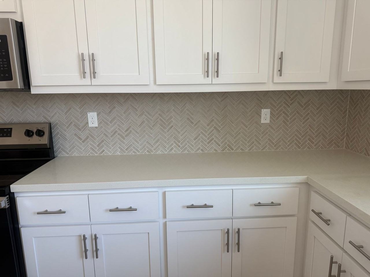 3385 Creedmoore St - Photo 5 of 23