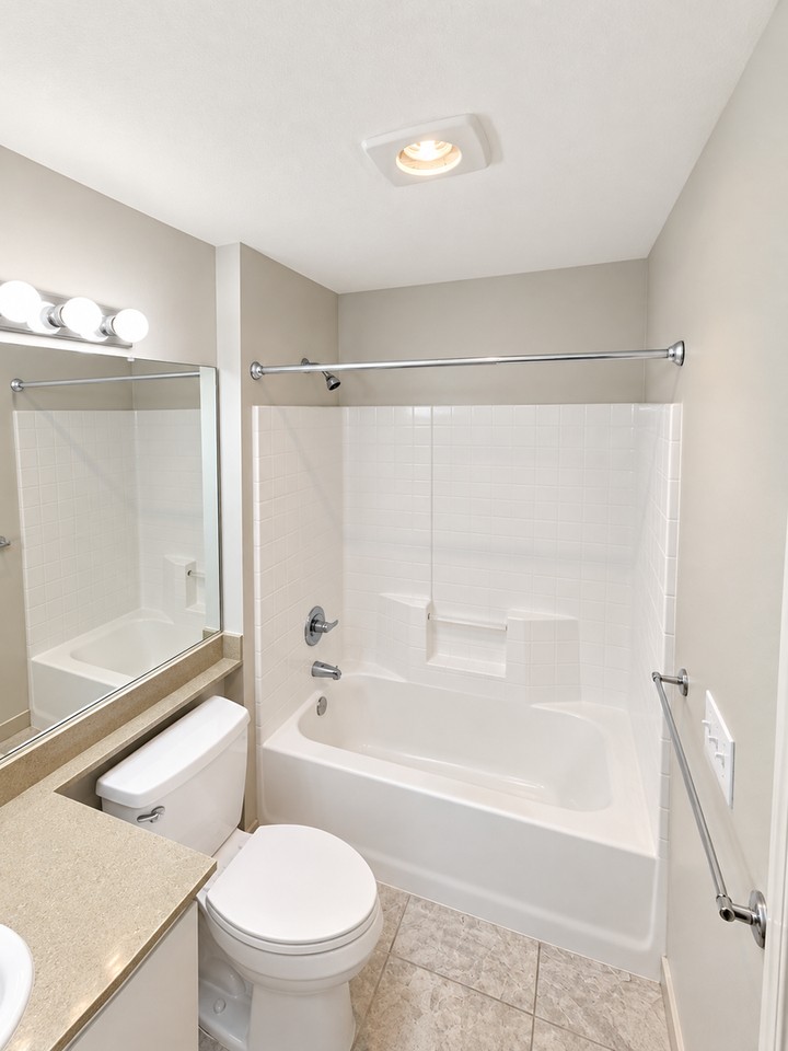 1323 Boren Ave #312 - Photo 4 of 6