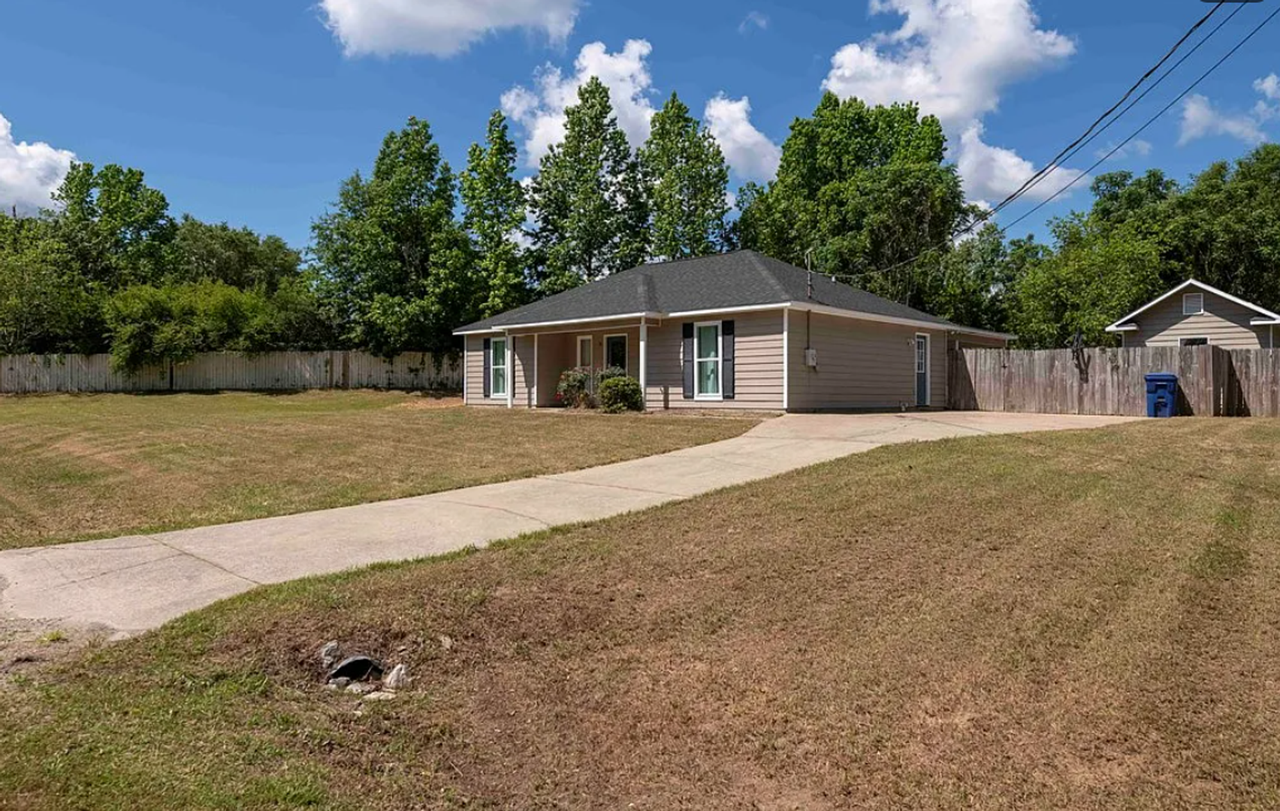 51 Lee Road 289 - Photo 3 of 26