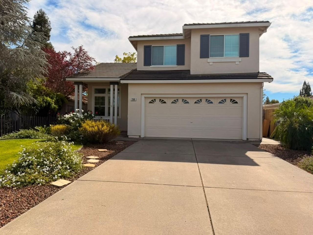 2309 Farndon Ct - Photo 3 of 38