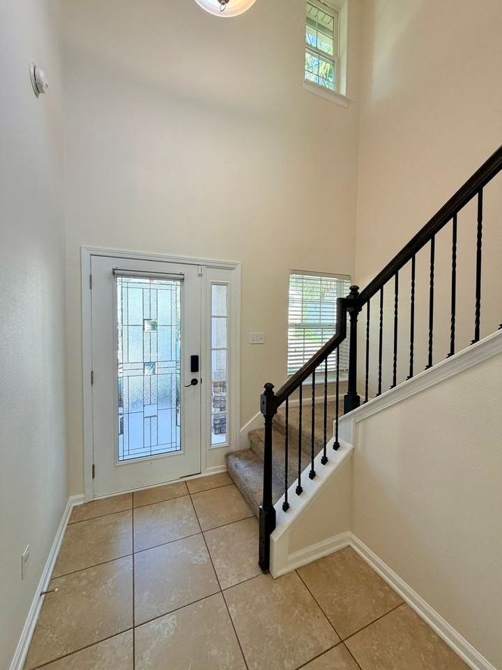 395 Forest Meadow Ln - Photo 2 of 20