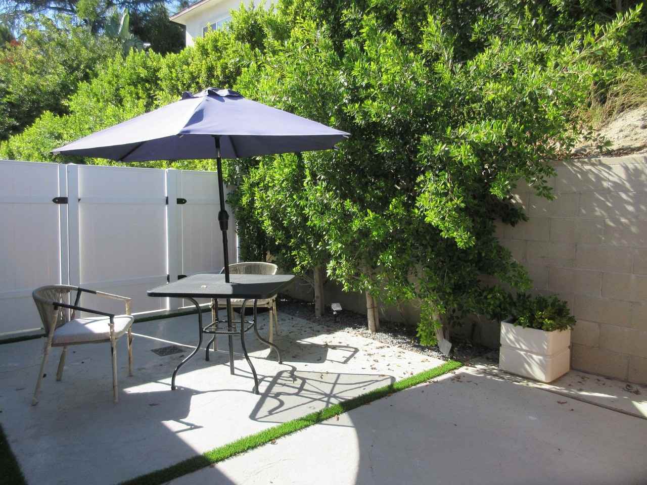 11423 Amigo Ave - Photo 7 of 12