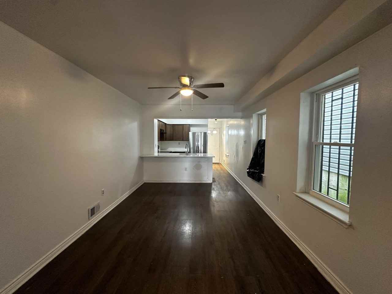 1813 N Gratz St - Photo 3 of 24