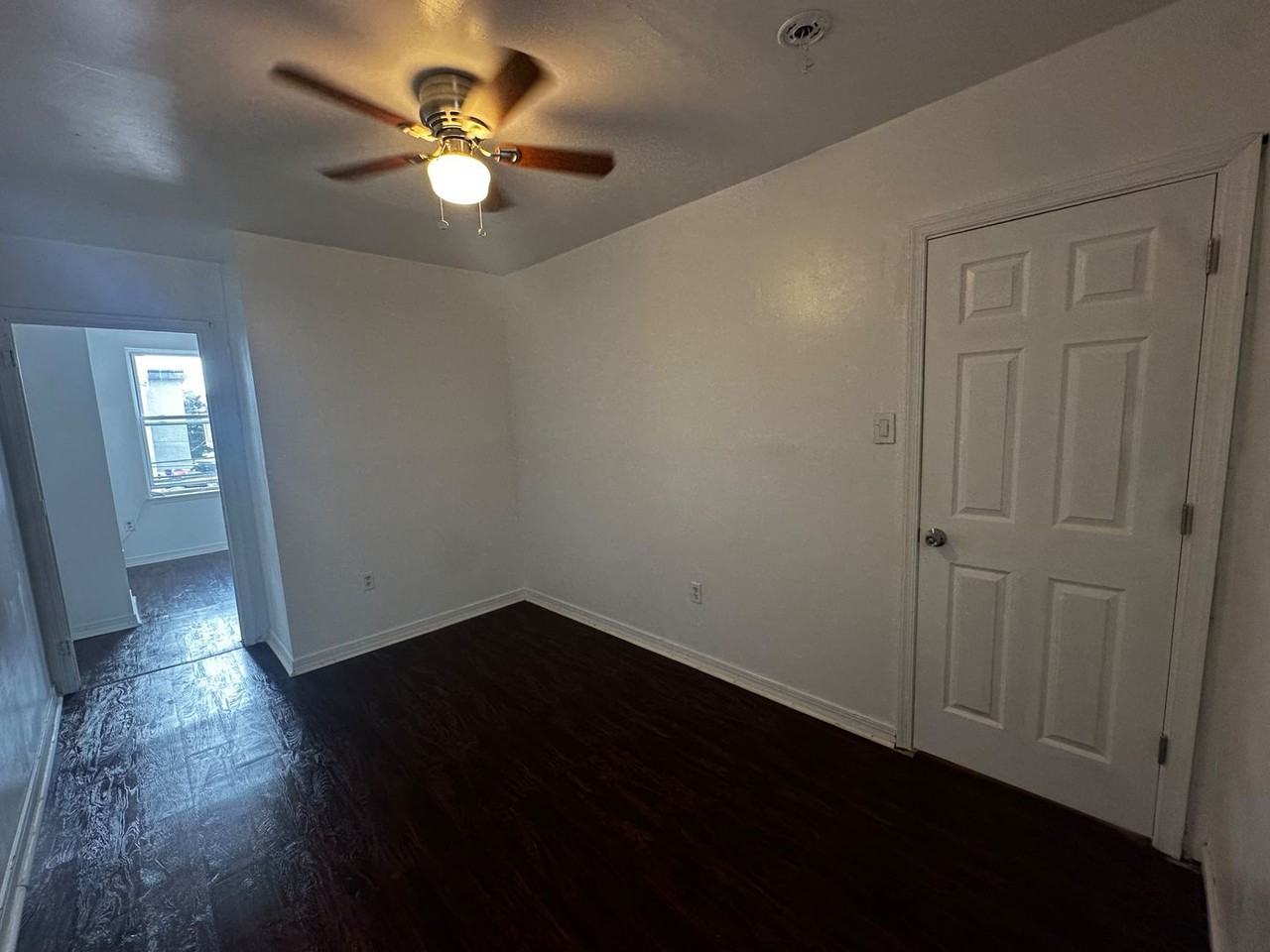 1813 N Gratz St - Photo 7 of 24