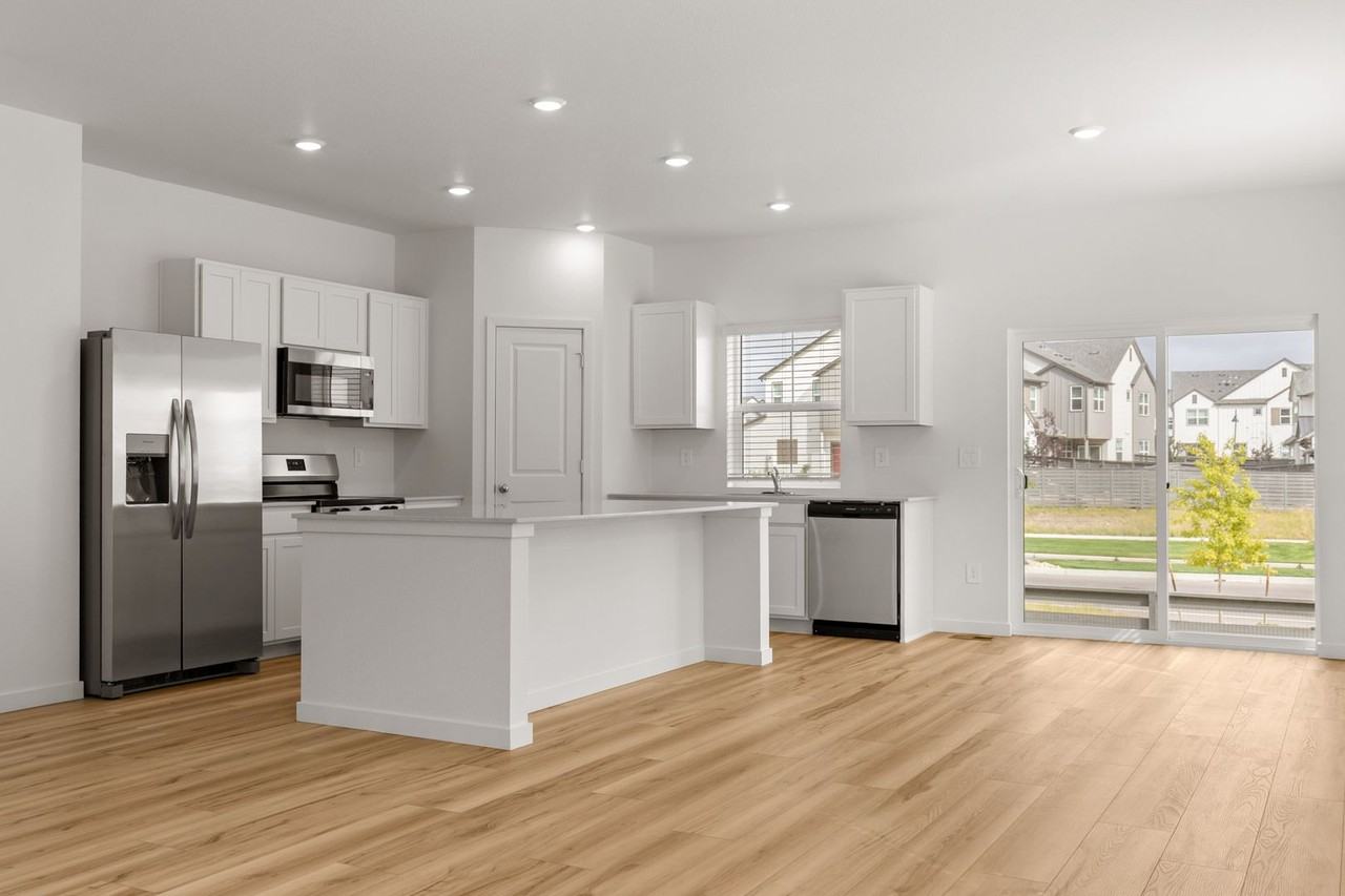 6155 Drum Pl - Photo 6 of 41