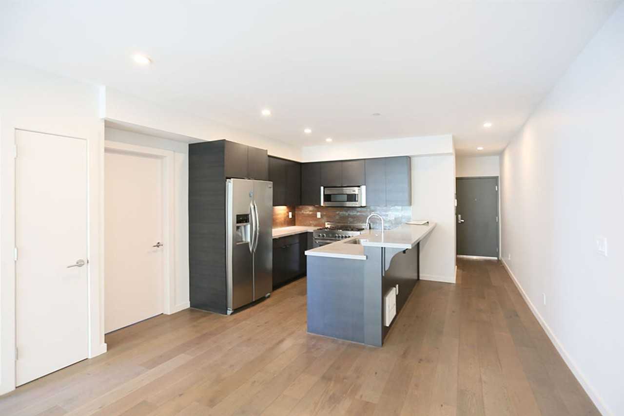 252 9th St #304 - Photo 4 of 23