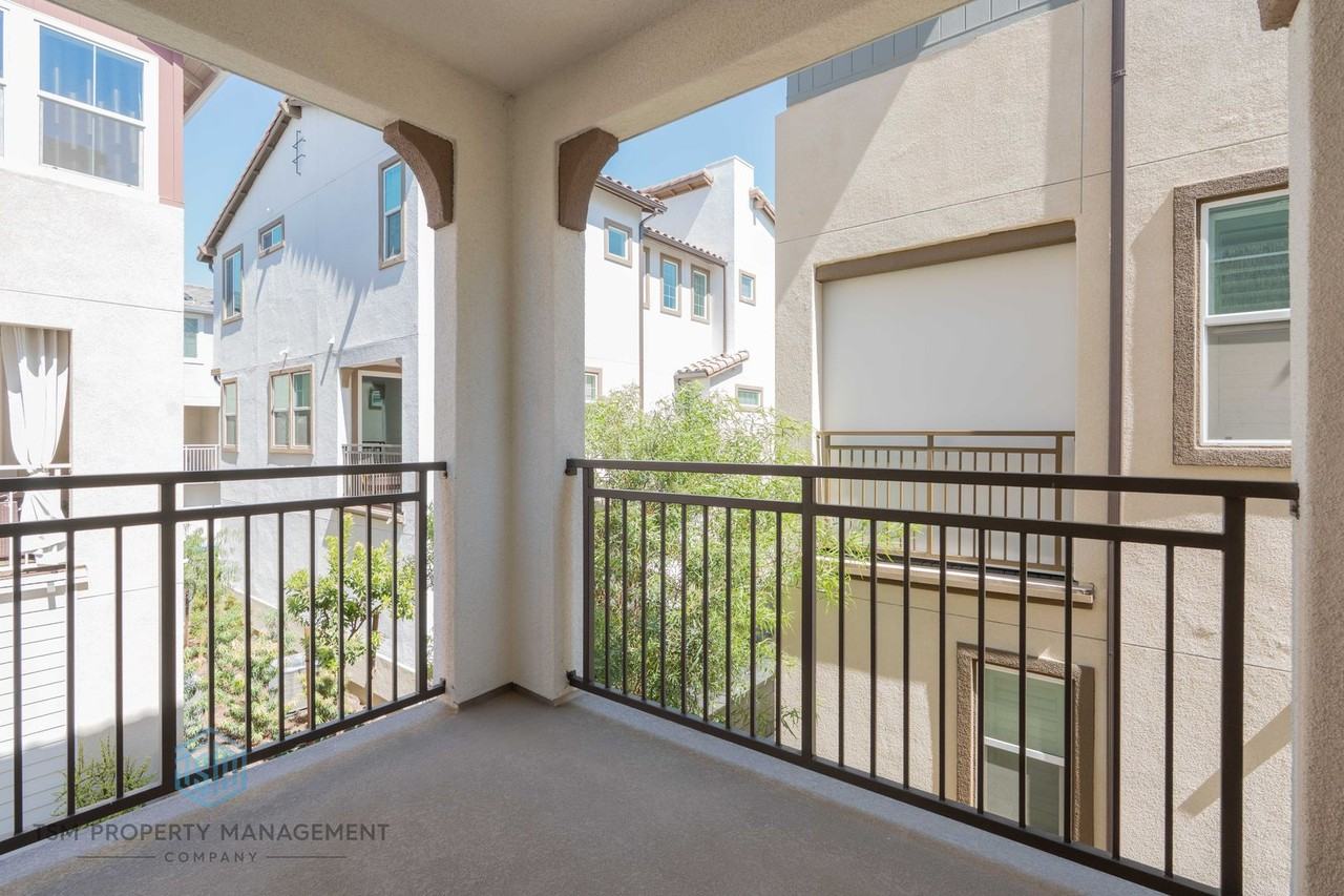 12784 Bolsa Dr - Photo 6 of 16