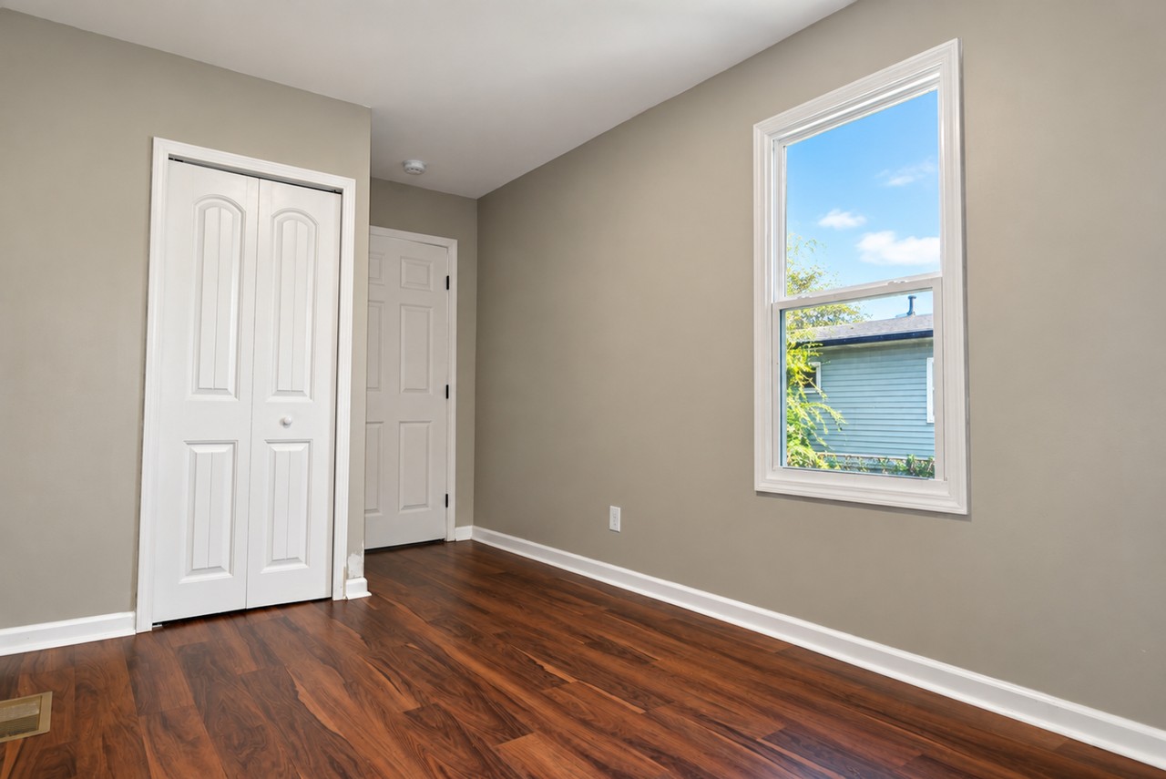 728 Heywood Ave - Photo 5 of 12