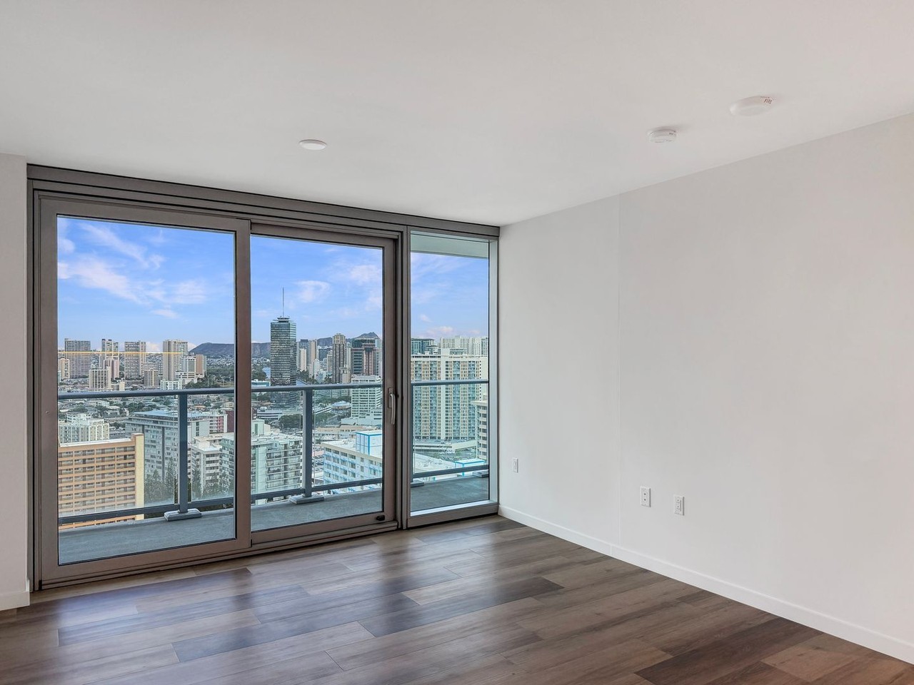 1500 Rycroft St #2707 - Photo 4 of 13