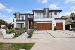 9984 Petunia Ave - Photo 1 of 1
