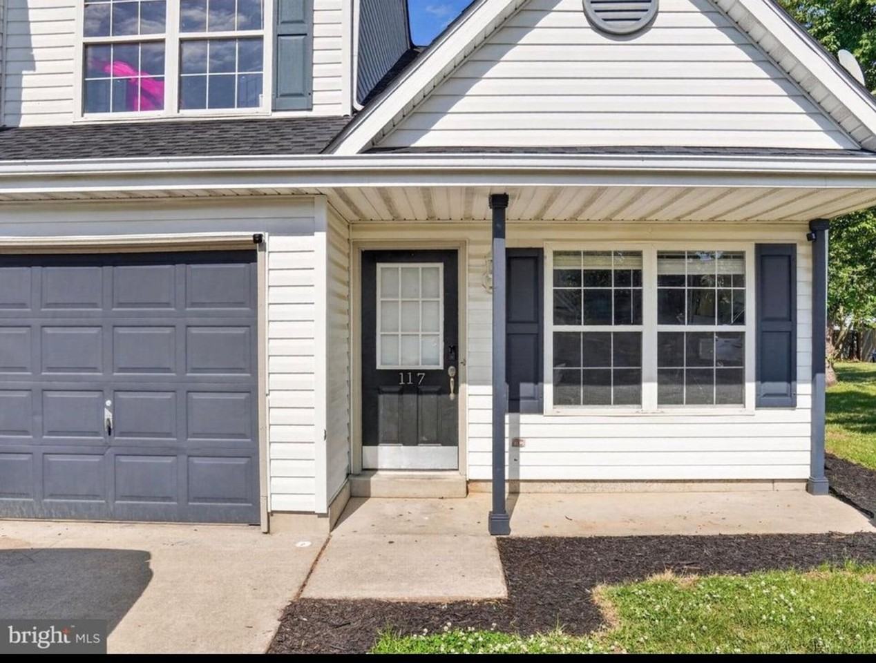 117 Redden Ln - Photo 2 of 14