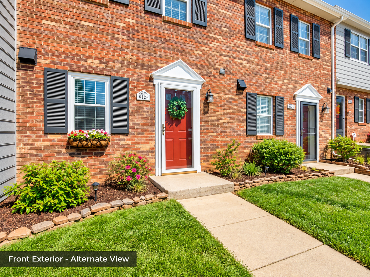 6126 Heath Ridge Ct - Photo 2 of 15