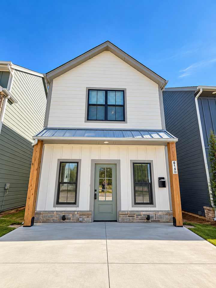 614 W 2nd St #100