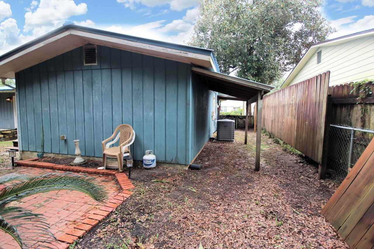 418 Bullock Blvd - Photo 7 of 28