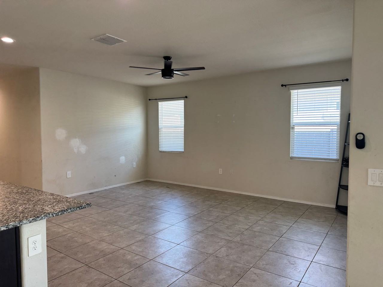 18351 W Artemisa Ave - Photo 7 of 19