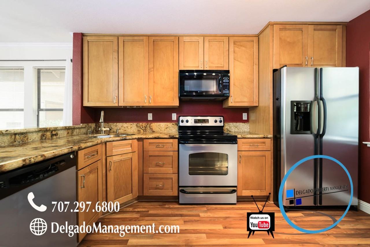 1321 S Villa Way - Photo 5 of 29