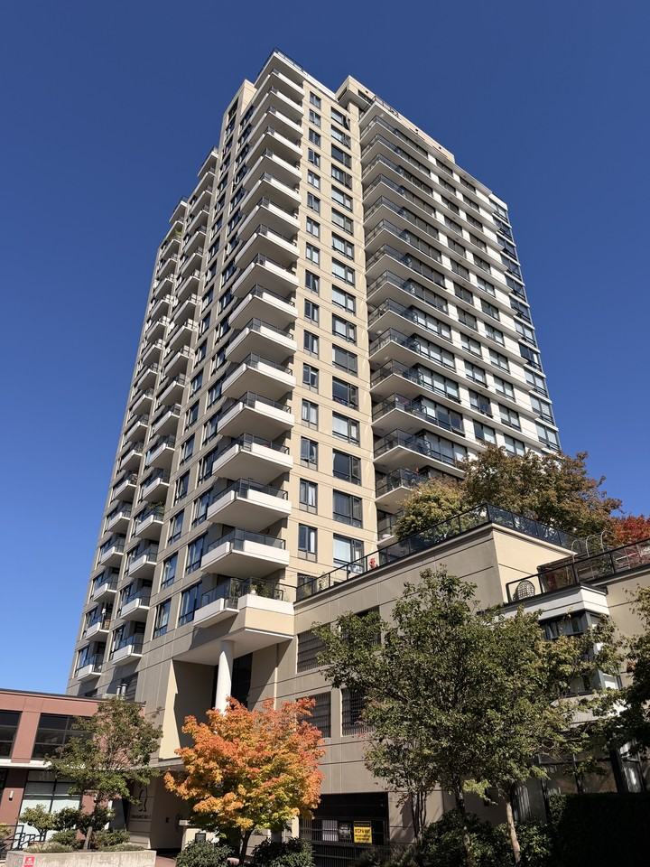 1 Renaissance Square - Photo 2 of 21