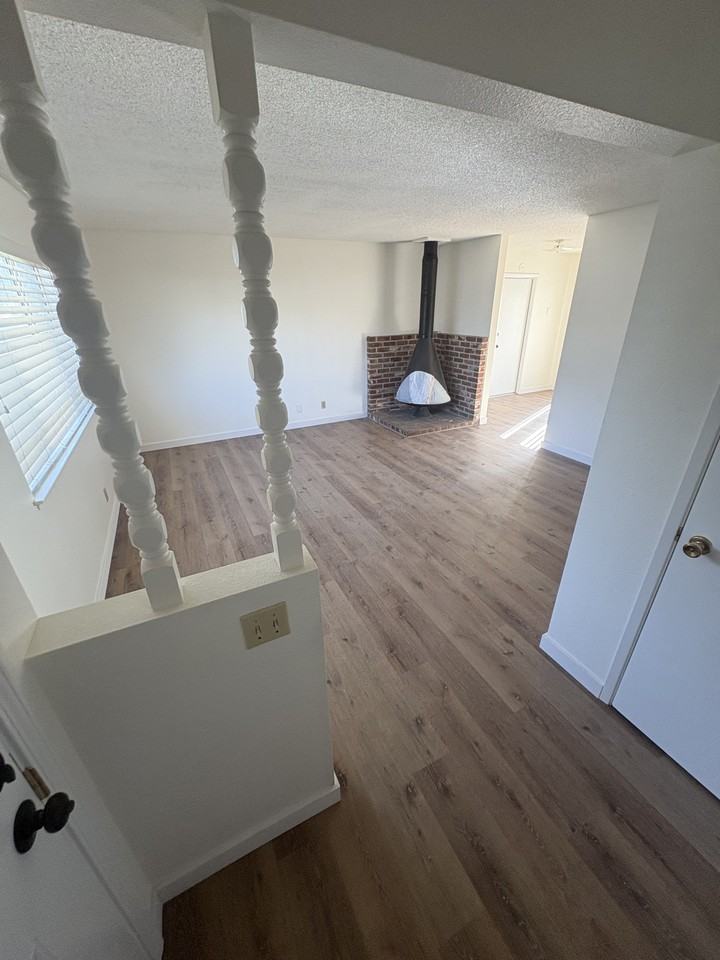 2009 S County Center Dr #1 - Photo 2 of 10