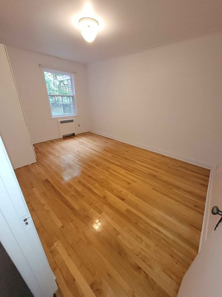 4976 Rue Jean-Brillant - Photo 6 of 11