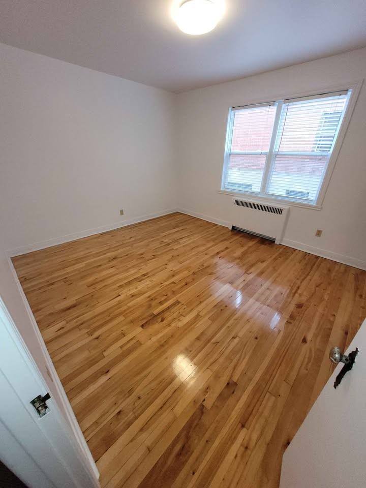 4976 Rue Jean-Brillant - Photo 7 of 11