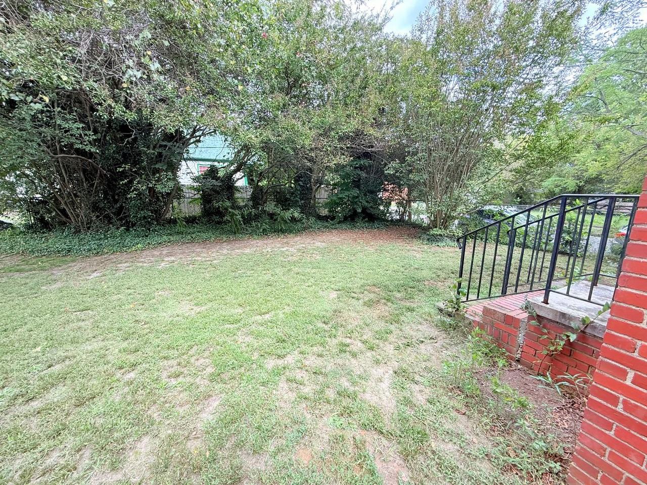 1312 Williamsburg Rd - Photo 5 of 18