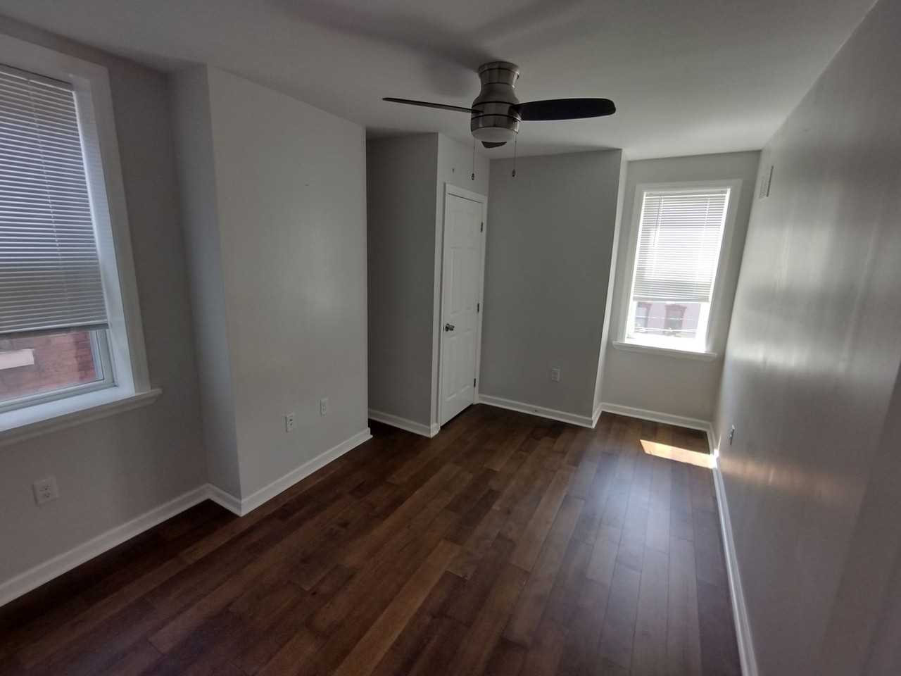 257 Atwood St - Photo 3 of 7