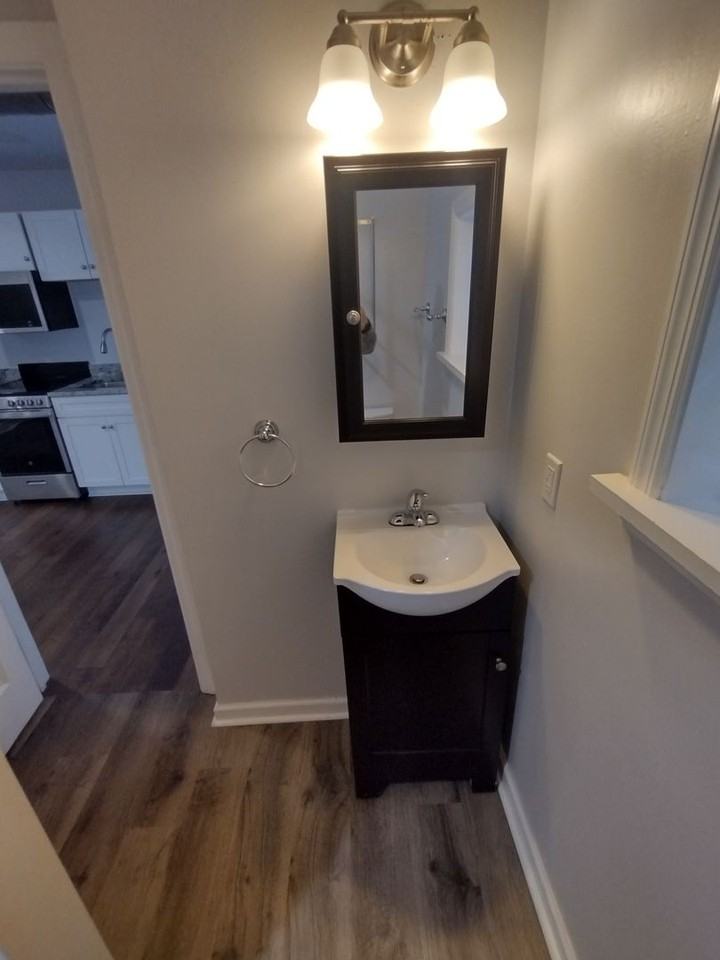 257 Atwood St - Photo 6 of 7