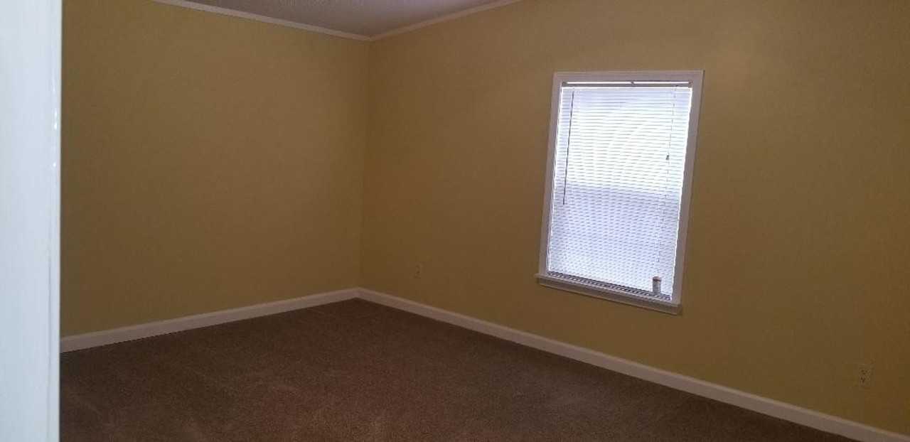 169 Brentwood Ln - Photo 7 of 46