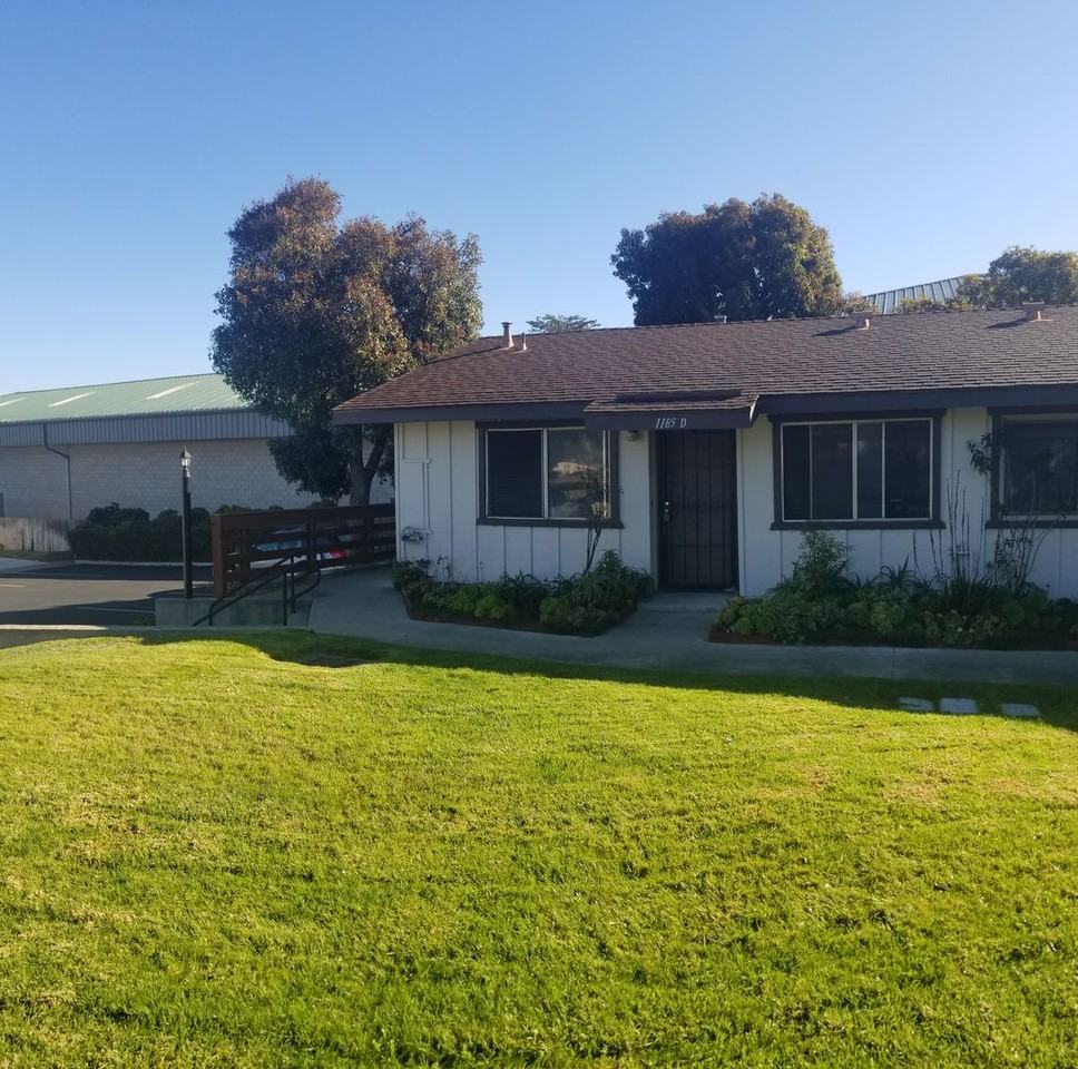 1185 Santa Ynez Ave #D - Photo 7 of 17