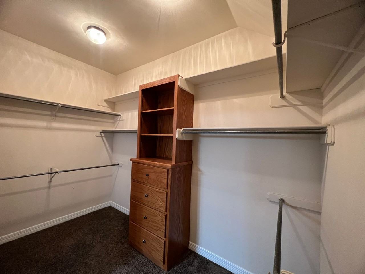 502 Brunswick Gdns - Photo 7 of 23