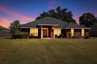 1387 Hunters Ridge Dr W - Photo 1 of 1