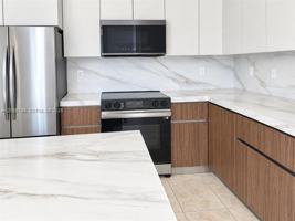 featured image of 11034 11034 NW 86th Ter th 11034
