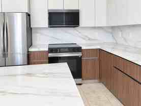11034 11034 NW 86th Ter th 11034 - Photo 1 of 1