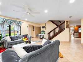 featured image of 1431 Sw 87th Way #1431