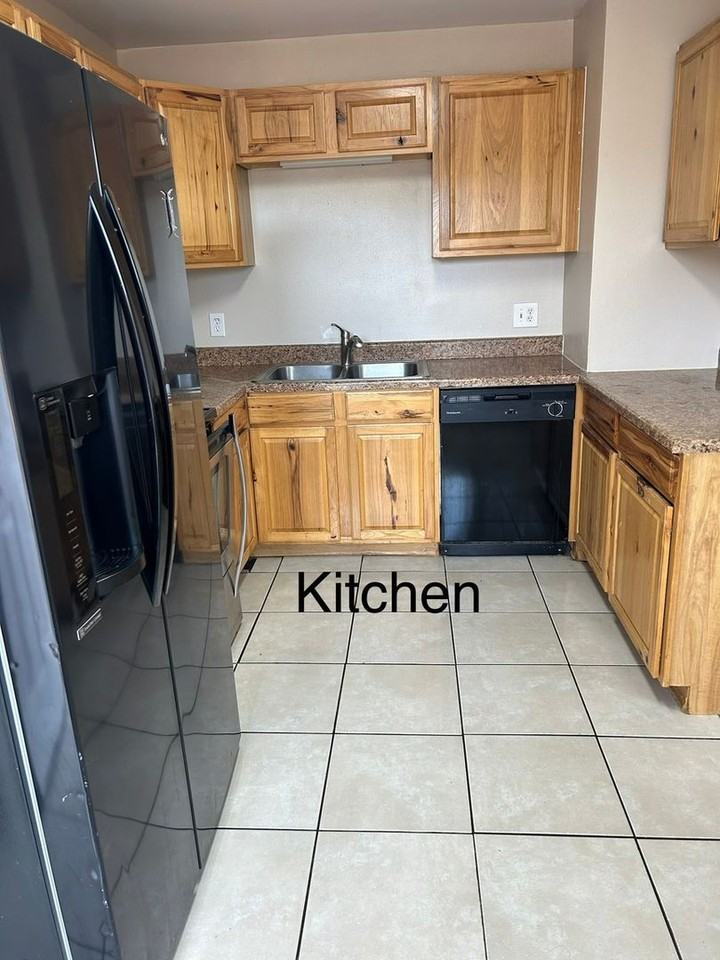 2534 Cagua Dr Ne - Photo 4 of 21