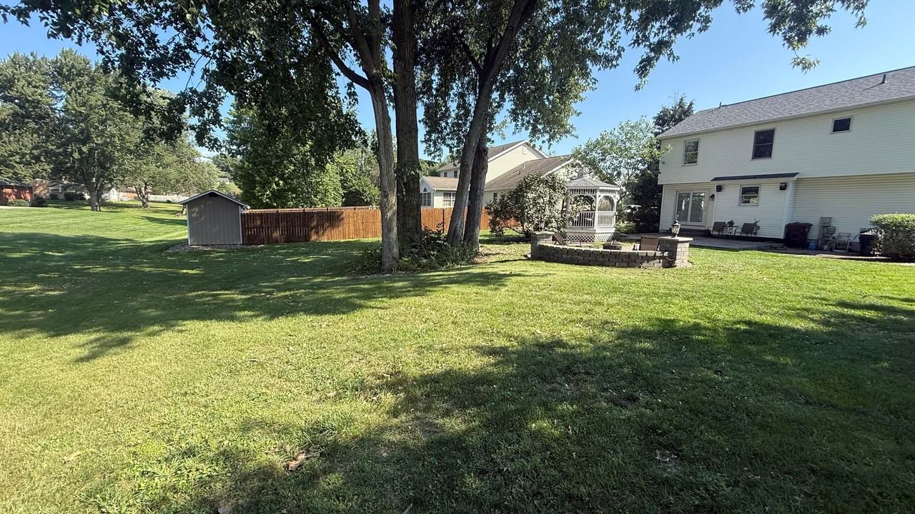 5973 University Heights Cir Nw - Photo 3 of 40