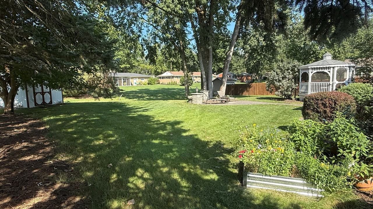 5973 University Heights Cir Nw - Photo 4 of 40