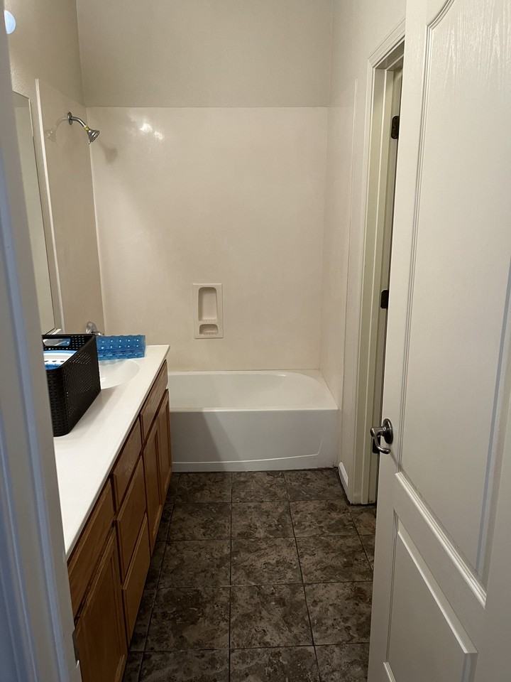 1911 Trail Way - Photo 4 of 5